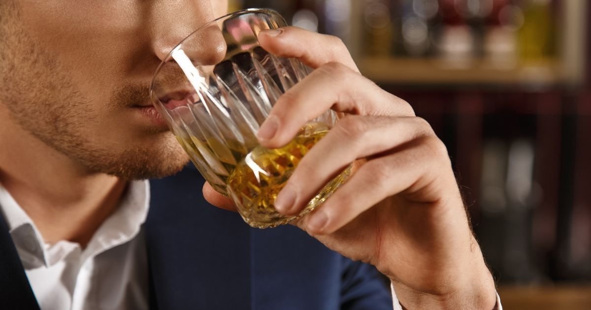 Como o álcool atua no nosso organismo
